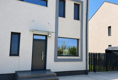 Casa tip Duplex- Bujoreni-N Residence--5 camere- curte proprie - 1