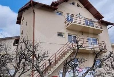 Vila 9 camere, 450 mp, teren 600 mp, lux, Calea Turzii - 2