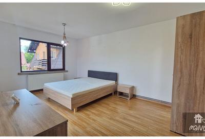 Apartament 2 camere, Zona Tractorul - 1