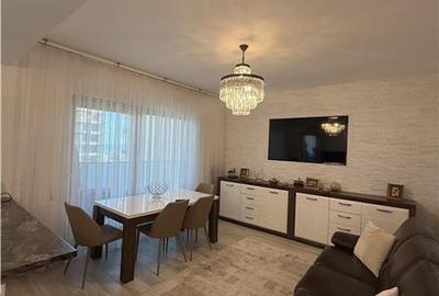 Apartament cu 3 camere decomandat, mobilat în Nord