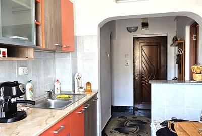 Apartament 2 camere, etaj 4 in bloc cu lift, zona Scoala nr.5, Piatra Neamt - 12