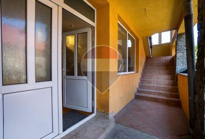 Casă spațioasă de vânzare | Teren 835 mp | Cristian | COMISION 0% - 22