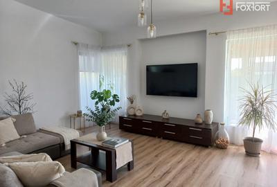 Casă individuală cu 5 camere în Ghiroda