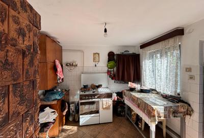 Casă +Teren Rm. Vâlcea str. N. Bălcescu - 16