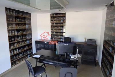 Spatiu Comercial, Podu Ros, 51mp, 750euro - 2