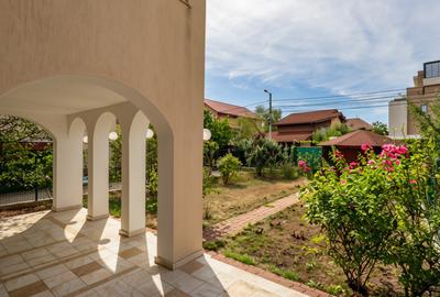 Duplex cu 3 camere în Iancu Nicolae
