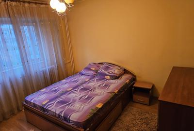 3 camere decomandat - 69mp - et 3/11 - Sos. Colentina 93 - 9