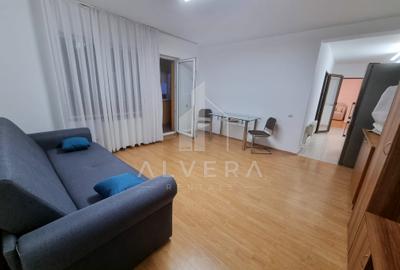 Apartament cu 2 camere semidecomandat în Florești