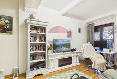 Proprietate unică formată din doua apartamente vila B-dul Primaverii - 11