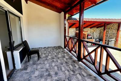Duplex cu 5 camere în Micești