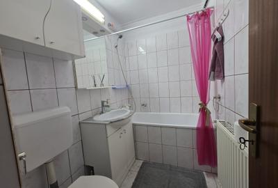 Pantelimon parc soseaua Garii Catelu doua camere dec centrala proprie mobilat - 8