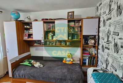 DEVÂNZARE  APARTAMENT CU 2CAMERE ȘI 2BALCOANE - 4