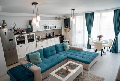 Apartament cu 3 camere decomandat în Capitol