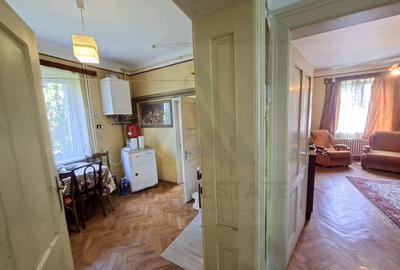 Casa individuala 185 mp utili S + P + E garaj si teren 777 mp Central - 4