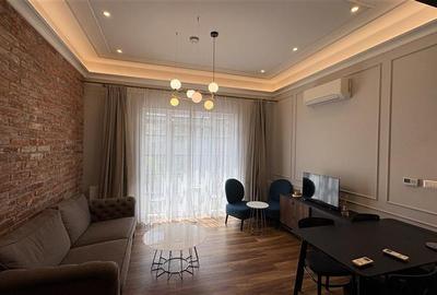 Apartament cu 2 camere circular, mobilat în Central