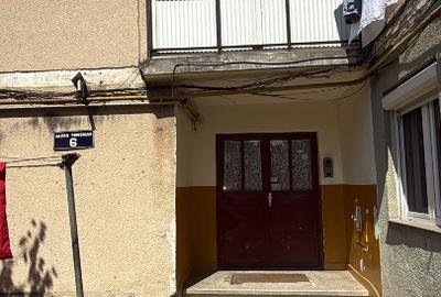 Vind apartament 2 camere - 13