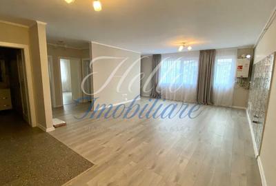 Apartament cu 3 camere semidecomandat în Florești