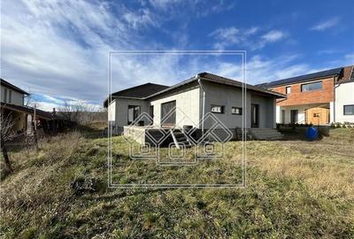 Casa constructie noua in Daia - pe un singur nivel - 810 mp teren - 15