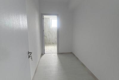 Spatiu comercial de vanzare in Otopeni la SUPER PRET! - 2