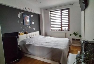 Vând apartament cu două camere în zona Aradului - 5