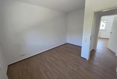 Vila cu piscina - Pipera - 5 camere - 3 bai - 218mp - 900mp teren - 15