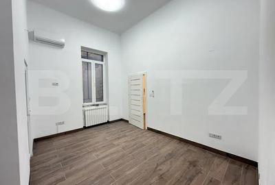 Apartament cu 2 camere decomandat în P-ța Unirii