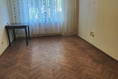 Calea București Apartament 2 camere conf 1 circular bloc anvelopat liber - 1