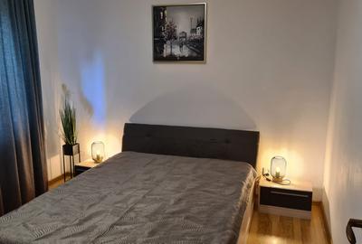 Apartament cu 2 camere semidecomandat, mobilat în Andrei Mureșanu
