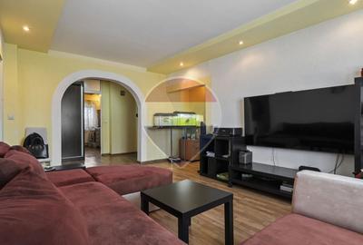 Apartament cu 4 camere de vânzare în zona Sebastian - 4