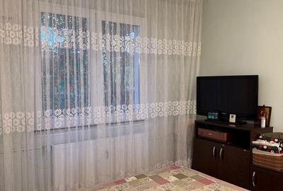 Apartament 3 camere  in Titan, la 2 minute metrou Grigorescu - 2