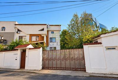 Vilă premium cu piscină, 334 mp utili, 12 camere,  teren de 700 mp -Aviației! - 2