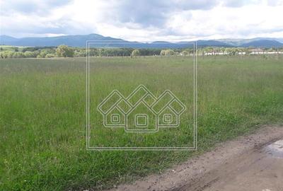 Teren agricol extravilan de 1780 mp, în Arhitecților - Calea Cisnădiei