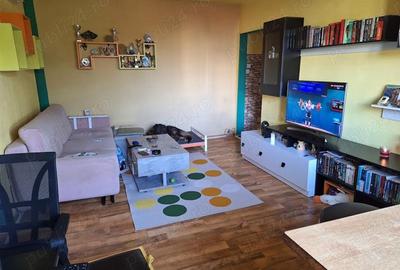 Etaj 3 cu centrală propie lingă Județean - 6
