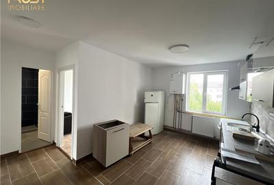 Ap 3 camere decomandat, renovat, balcon închis Zona Piața Decebal - 9
