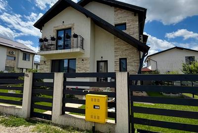 Casă individuală cu 4 camere în Berceni