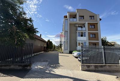Apartament cu 2 dormitoare,  2 balcoane, parcare. str Libertatii - 1