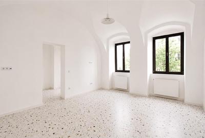 Studio Boutique, Piata Unirii, Cladire Monument Istoric, Investitie - 6
