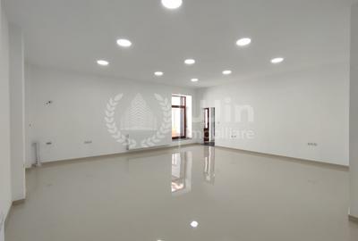 Spatiu comercial cu 2 incaperi | Tavan Inalt | Finisat | Ultracentral - 1