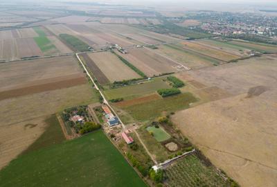 Casă cu teren 13 418 mp intravilan - 9
