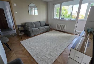 Apartament cu 3 camere semidecomandat în Parcul Circului