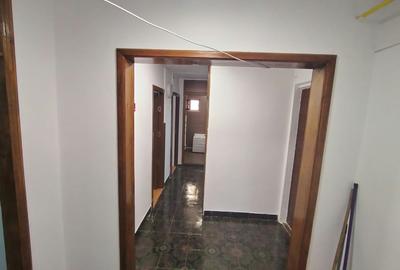 STRADA BABADAG - 3 CAMERE DECOMANDAT, ETAJ 2 - 15