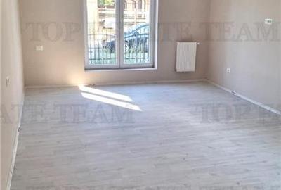 For Sale/Villa Family/Complex Privat/Lac/Crevedia - 18