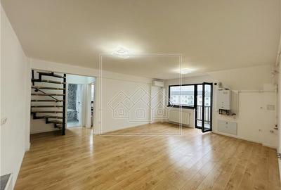 Ap finisat la cheie, 3 camere + pod, balcon - C. Arhitectilor - 1