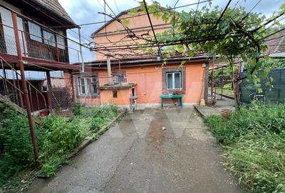 Casa cu gradina de vanzare - 2