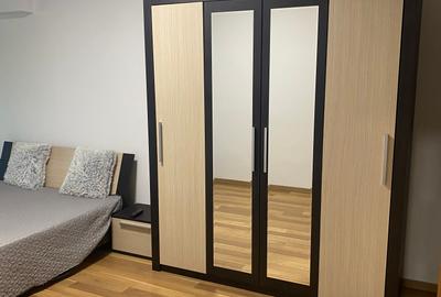 Apartament 2 camere cu loc de parcare, renovat modern,  Aleea Muscel - 17