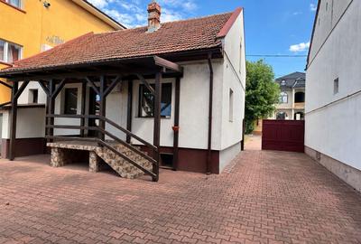 Casă recent renovată în cartierul Pârneava –Arad•400 mp teren•Oituz - 8