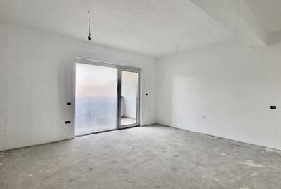 Apartament cu 3 camere decomandat în Dumbrăvița