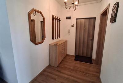 Apartament 3 camere decomandat 2 bai parcare Sura Mare - 16