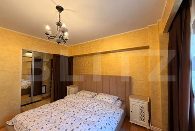 Apartament cu 4 camere decomandat, mobilat în Ultracentral