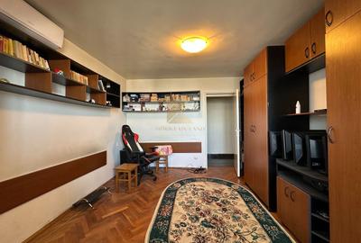 Apartament de 3 camere, pretabil birouri sau locuinta, etaj 7, Saturn - 3